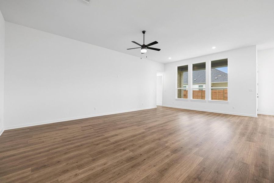 Image 17 of a home in Broken Oak. Image 17 of a home in Broken Oak.