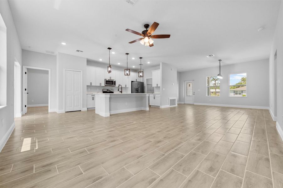 Image 27 of a home in .