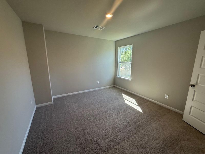Spacious, unfurnished interior of a new home in Cliffstone Hills, Conroe (Image 32). Spacious, unfurnished interior of a new home in Cliffstone Hills, Conroe (Image 32).