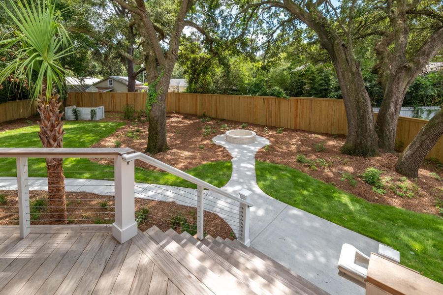 Community amenities in , Mount Pleasant (Image 78).