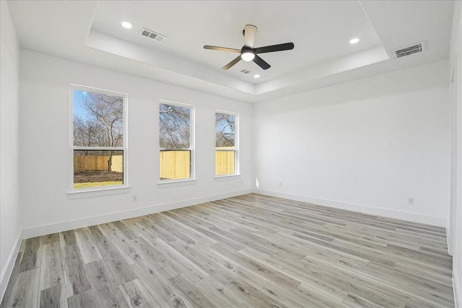 Spacious, unfurnished interior of a new home in , Dallas (Image 26). Spacious, unfurnished interior of a new home in , Dallas (Image 26).
