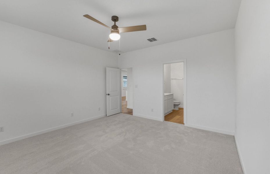 Representative unfurnished interior of a home built from the Fentress by Centex in Larson Crossing, Elgin (Image 14).