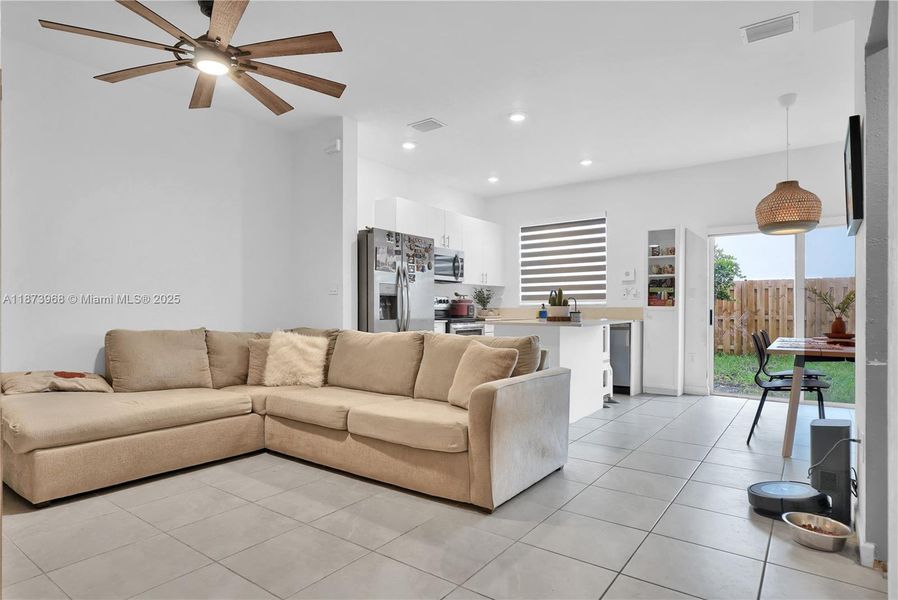 Furnished interior view inside a new home in , Homestead (Image 4).