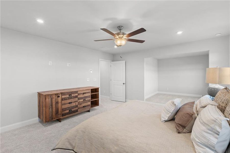 Furnished interior view inside a new home in Sierra Creek, Hoschton (Image 13).