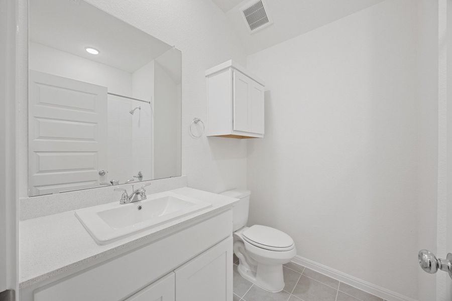 Furnished interior view inside a new home in Trinity Ranch, Elgin (Image 12).