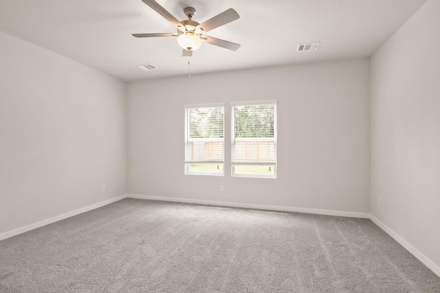 Spacious, unfurnished interior of a new home in Lonestar Collection at Granger Pines, Conroe (Image 13). Spacious, unfurnished interior of a new home in Lonestar Collection at Granger Pines, Conroe (Image 13).