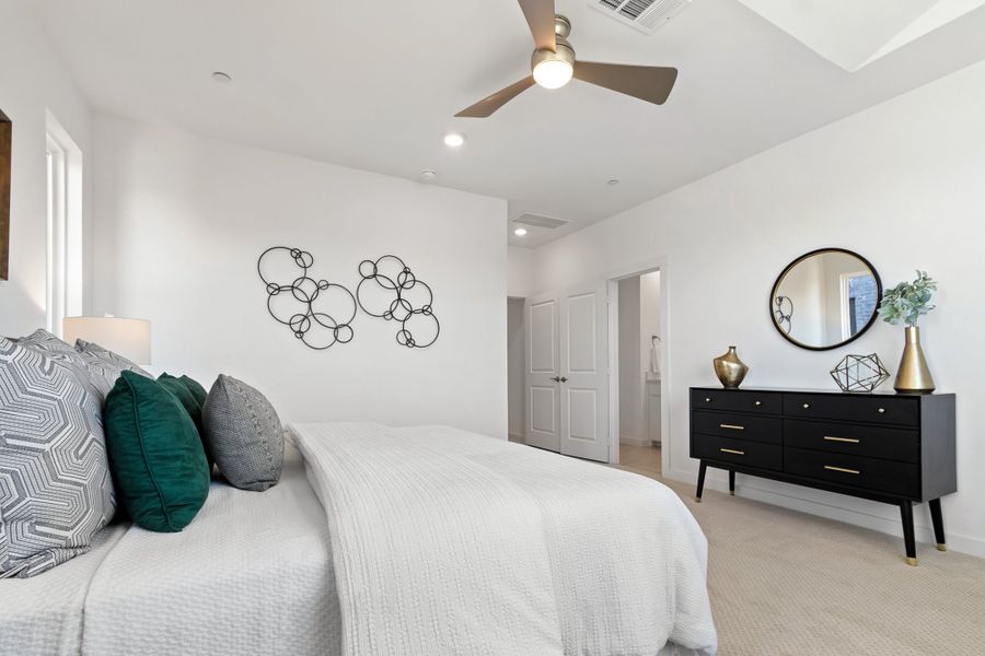 Furnished interior view inside a new home in Willow Grove Townhomes, Melissa (Image 18).