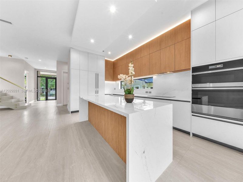 Furnished interior view inside a new home in , Hollywood (Image 15).