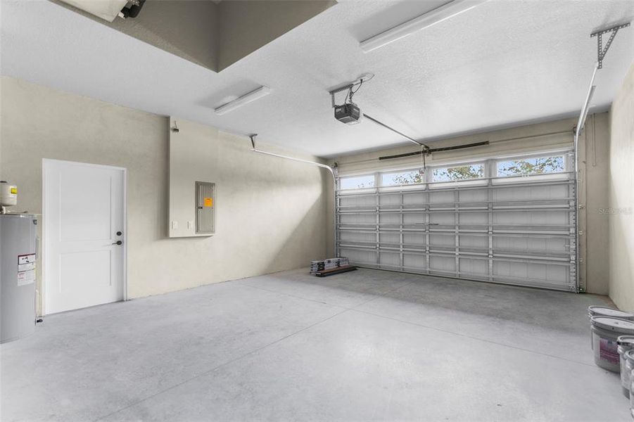 Image 36 of a home in .