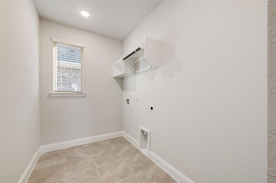 Spacious, unfurnished interior of a new home in Arbors at Legacy Hills, Celina (Image 12). Spacious, unfurnished interior of a new home in Arbors at Legacy Hills, Celina (Image 12).