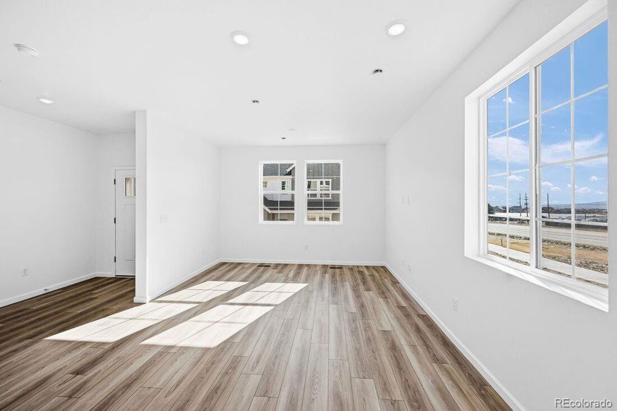 17164 W 91st Lane ~ Ready Now