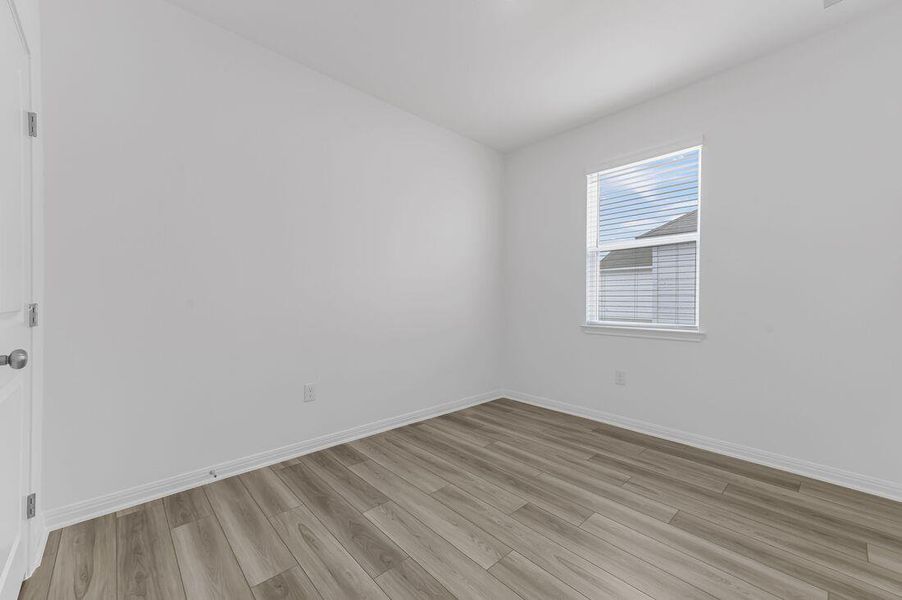 6008 Alfred Acres - Ready Now!