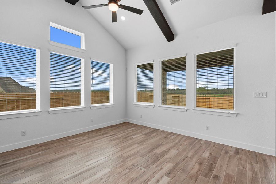 Spacious, unfurnished interior of a new home in Briarley, Montgomery (Image 20).