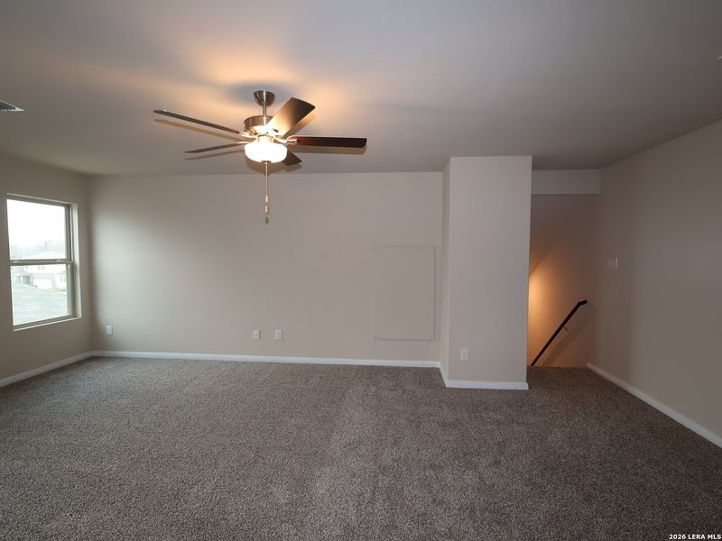 Spacious, unfurnished interior of a new home in Agave, San Antonio (Image 31).