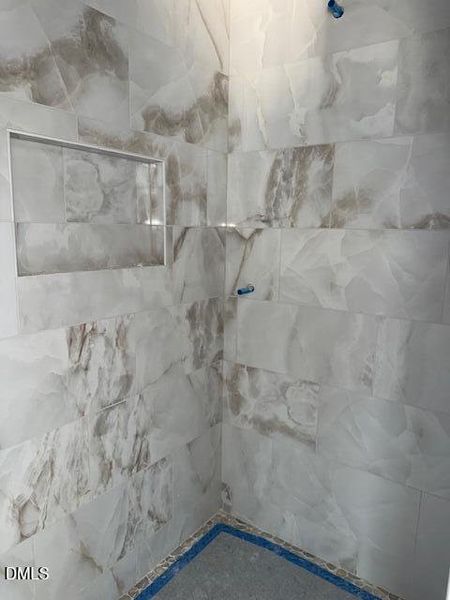 1500 Scales St Primary Shower