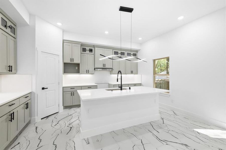 Furnished interior view inside a new home in , Gun Barrel City (Image 7).