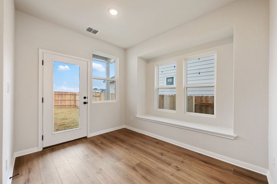 Representative unfurnished interior of a home built from the Robin by Ashton Woods in The Cottages at Lariat, Liberty Hill (Image 33). Representative unfurnished interior of a home built from the Robin by Ashton Woods in The Cottages at Lariat, Liberty Hill (Image 33).