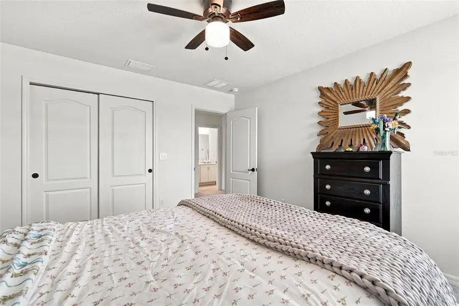 Furnished interior view inside a new home in , Land O' Lakes (Image 12).