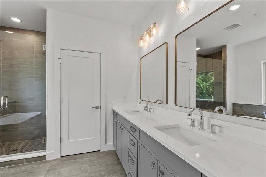 Furnished interior view inside a new home in , Lake Dallas (Image 12). Furnished interior view inside a new home in , Lake Dallas (Image 12).