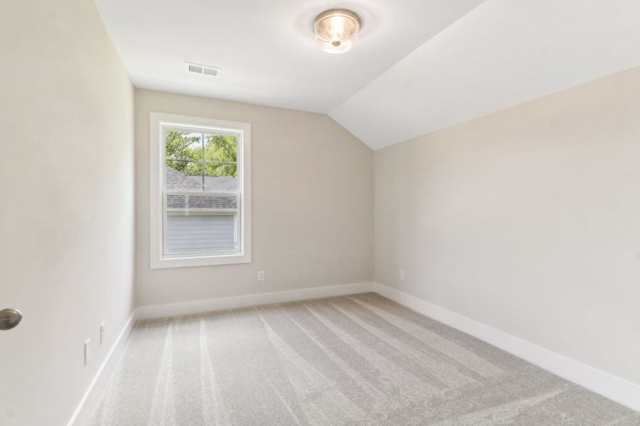 Representative unfurnished interior of a home built from the Connor II by Great Southern Homes in Edwards Ridge, Central (Image 32).