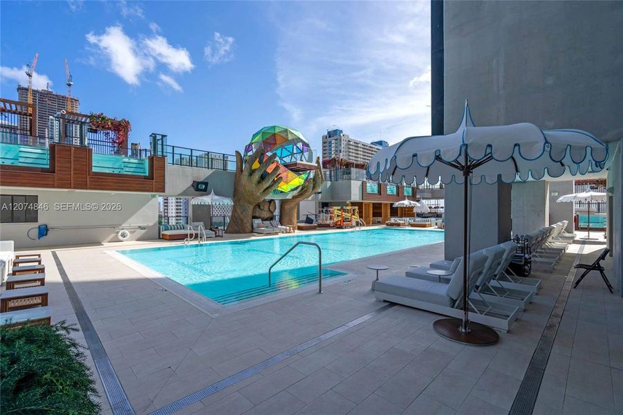 Community amenities in , Miami (Image 19). Community amenities in , Miami (Image 19).