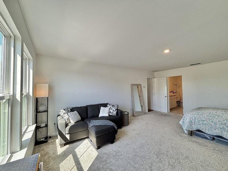 Furnished interior view inside a new home in , Gainesville (Image 18).