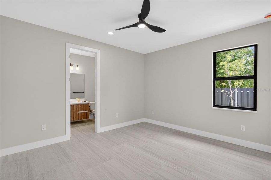 Spacious, unfurnished interior of a new home in , Cape Coral (Image 25). Spacious, unfurnished interior of a new home in , Cape Coral (Image 25).