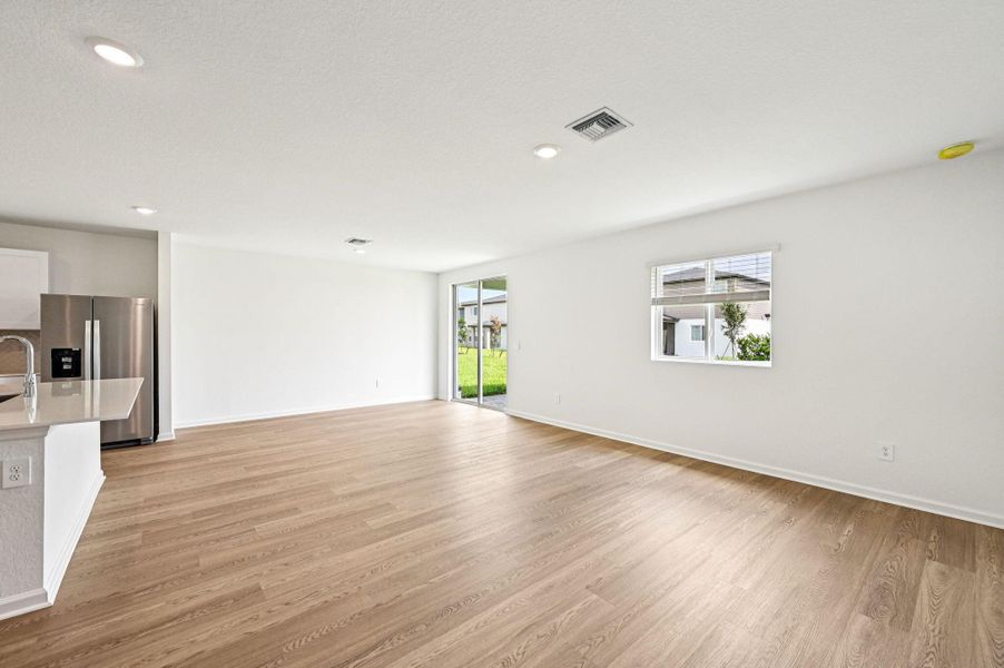 Spacious, unfurnished interior of a new home in Meritage Homes at Terra Lago - Classic Series, Indiantown (Image 29). Spacious, unfurnished interior of a new home in Meritage Homes at Terra Lago - Classic Series, Indiantown (Image 29).