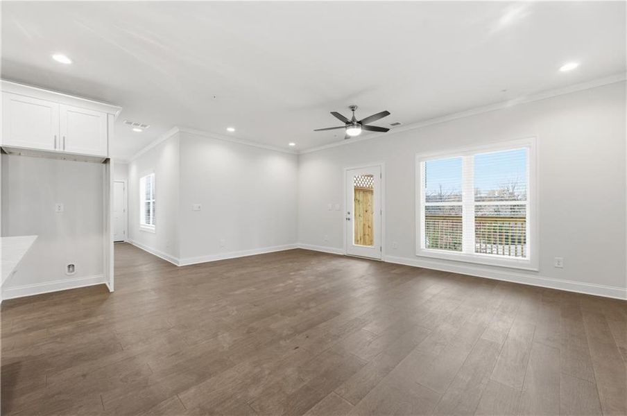 Spacious, unfurnished interior of a new home in , Marietta (Image 14).
