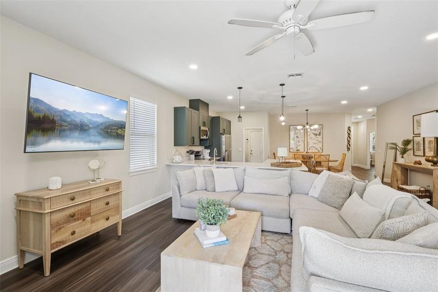 Furnished interior view inside a new home in , Tampa (Image 27).