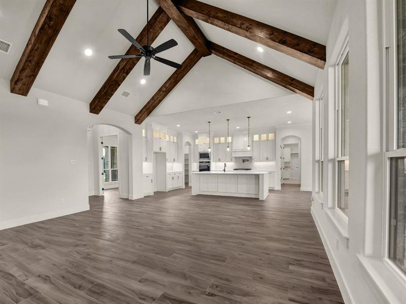 Spacious, unfurnished interior of a new home in , Weatherford (Image 23). Spacious, unfurnished interior of a new home in , Weatherford (Image 23).