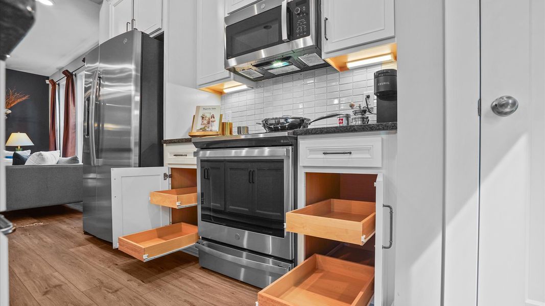 Representative furnished interior of a home built from the Corner Litchfield by DRB Homes in El Dorado, Spartanburg (Image 11). Representative furnished interior of a home built from the Corner Litchfield by DRB Homes in El Dorado, Spartanburg (Image 11).