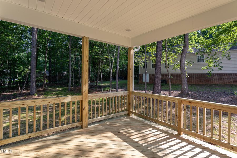 coleman-6069-jones-9 coleman-6069-jones-9