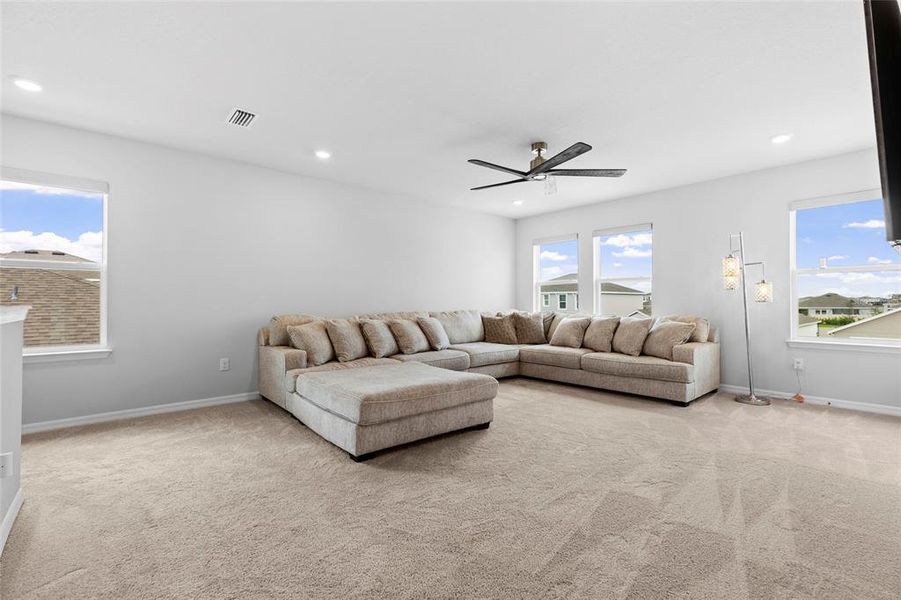 Furnished interior view inside a new home in Silverstone North, Palmetto (Image 13). Furnished interior view inside a new home in Silverstone North, Palmetto (Image 13).