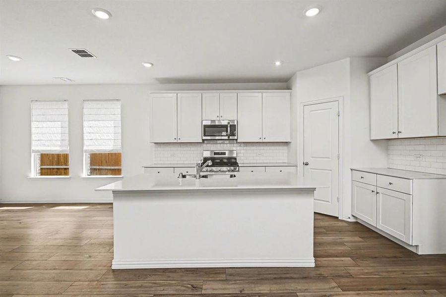 Furnished interior view inside a new home in Northpointe, Fort Worth (Image 6).