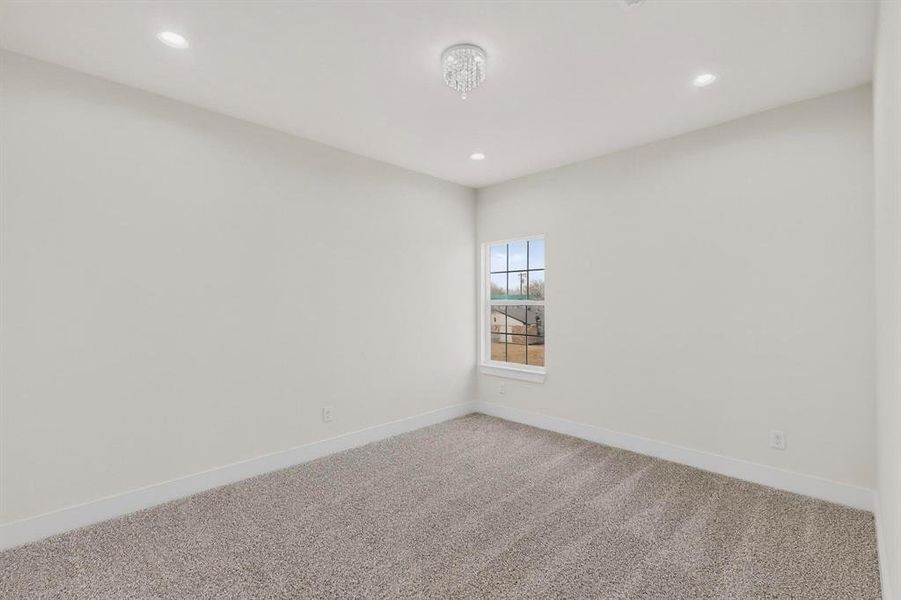 Spacious, unfurnished interior of a new home in , Kaufman (Image 24).