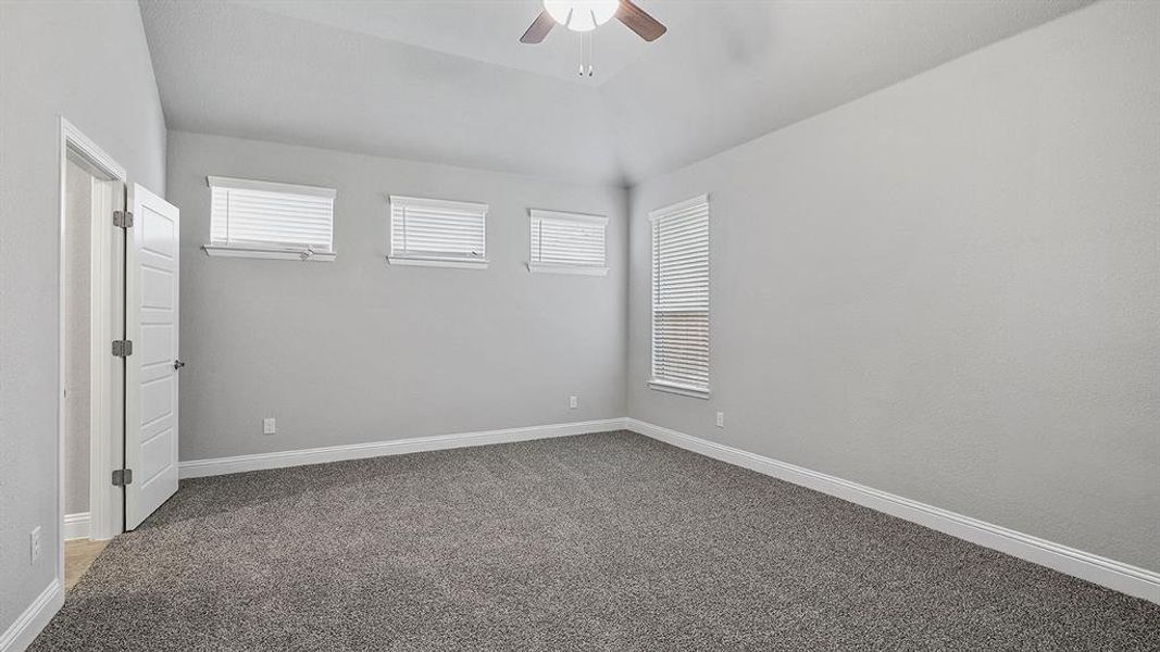 Spacious, unfurnished interior of a new home in Eagle Creek, Denton (Image 15). Spacious, unfurnished interior of a new home in Eagle Creek, Denton (Image 15).