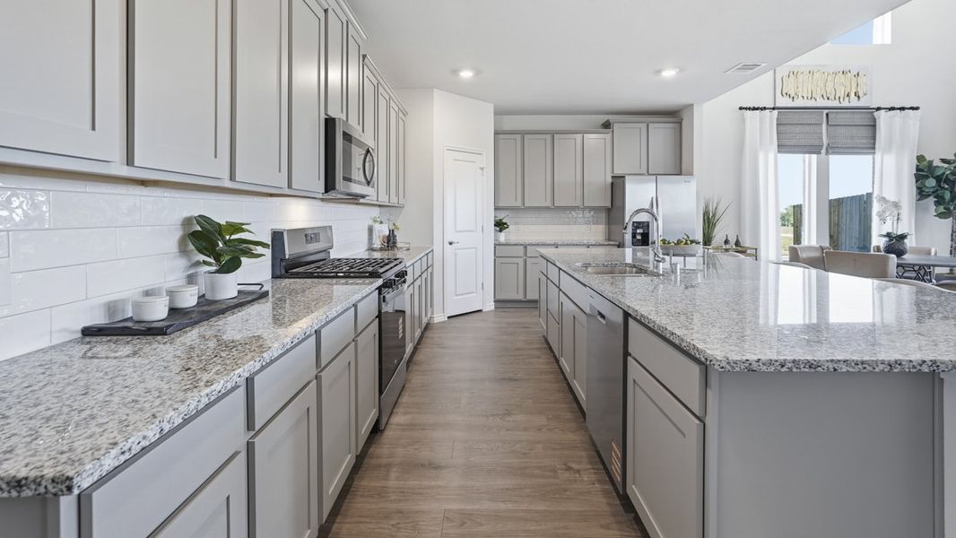 Furnished interior view inside a new home in Lakewood Trails, Forney (Image 6). Furnished interior view inside a new home in Lakewood Trails, Forney (Image 6).