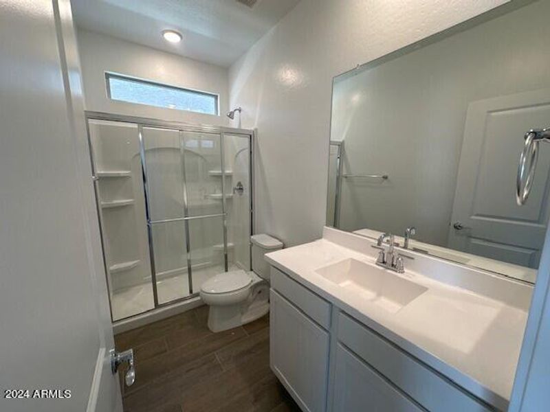 SR35 Lot 25 - Bathroom 1