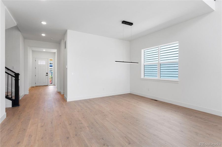 Spacious, unfurnished interior of a new home in Dillon Pointe - Journey, Broomfield (Image 27).