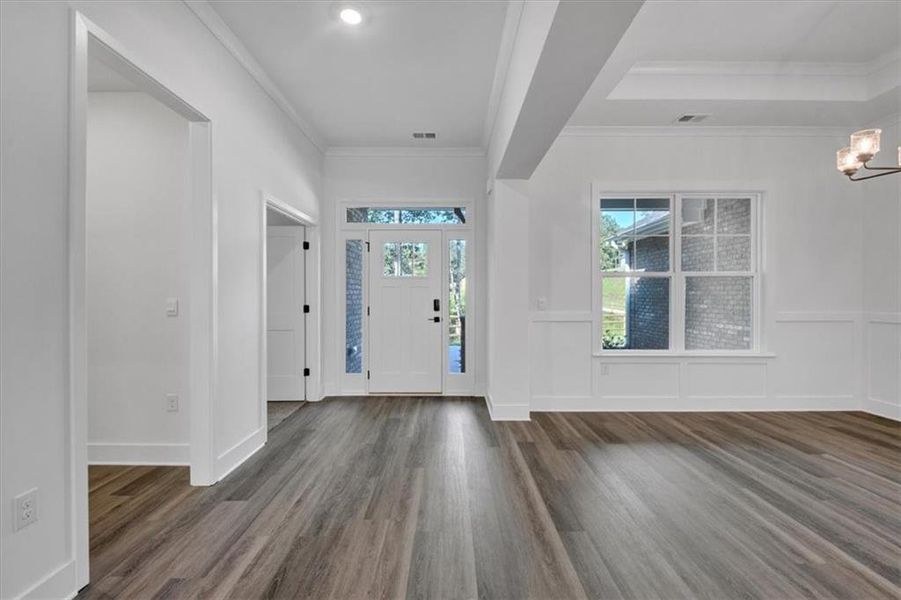 Spacious, unfurnished interior of a new home in Tuscany Hills, Douglasville (Image 35).