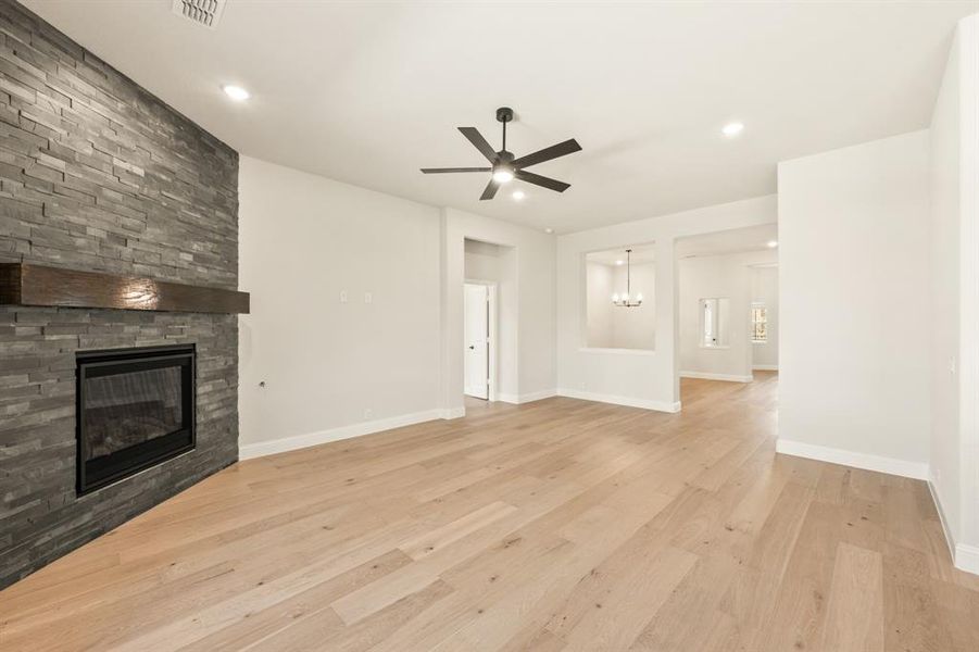 Spacious, unfurnished interior of a new home in Mockingbird Heights Classic 60, Midlothian (Image 13). Spacious, unfurnished interior of a new home in Mockingbird Heights Classic 60, Midlothian (Image 13).