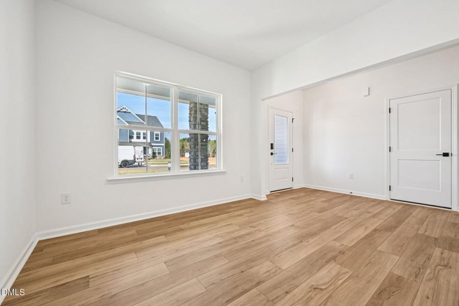 19-web-or-mls-N Stone Ml Trl-S2803-019