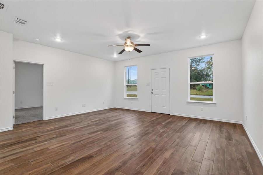Spacious, unfurnished interior of a new home in , Emory (Image 8).