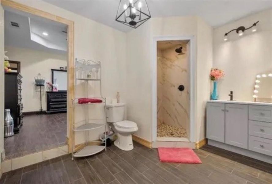 Furnished interior view inside a new home in , Navarro (Image 5).