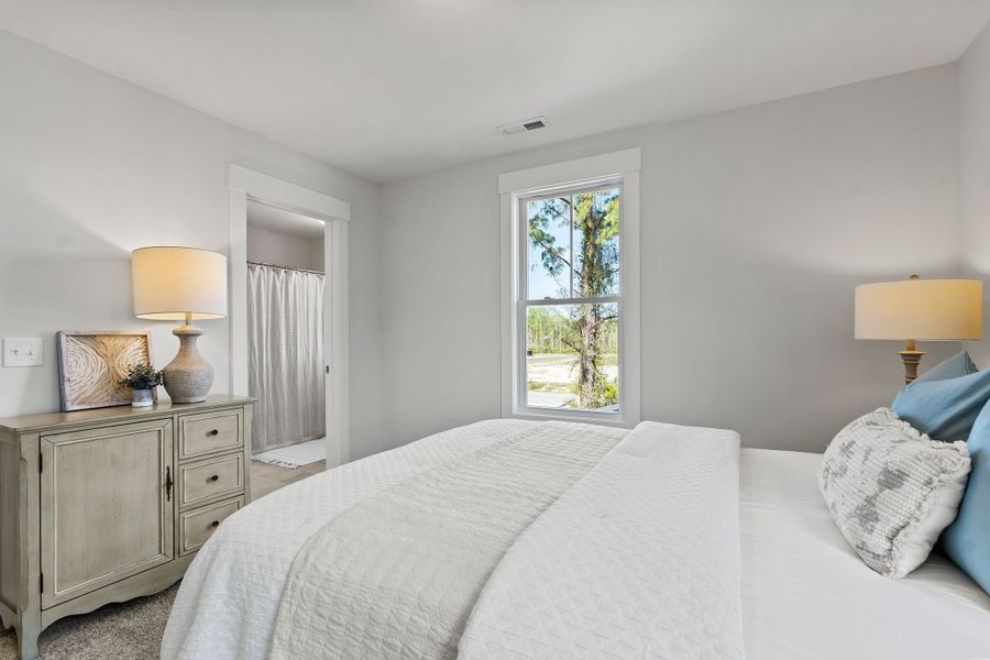 Furnished interior view inside a new home in Sawyer’s Run, Hampstead (Image 18).