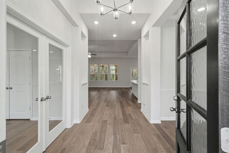 Spacious, unfurnished interior of a new home in Rose Hill Estates, Willis (Image 15).