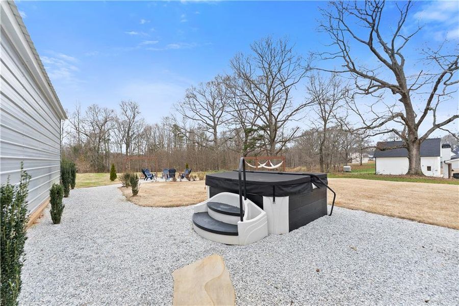 Exterior details and patio area of a home in , Jefferson (Image 24).