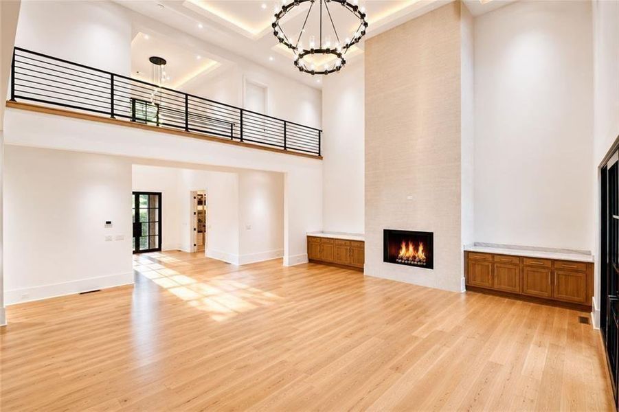 Spacious, unfurnished interior of a new home in , Alpharetta (Image 72).