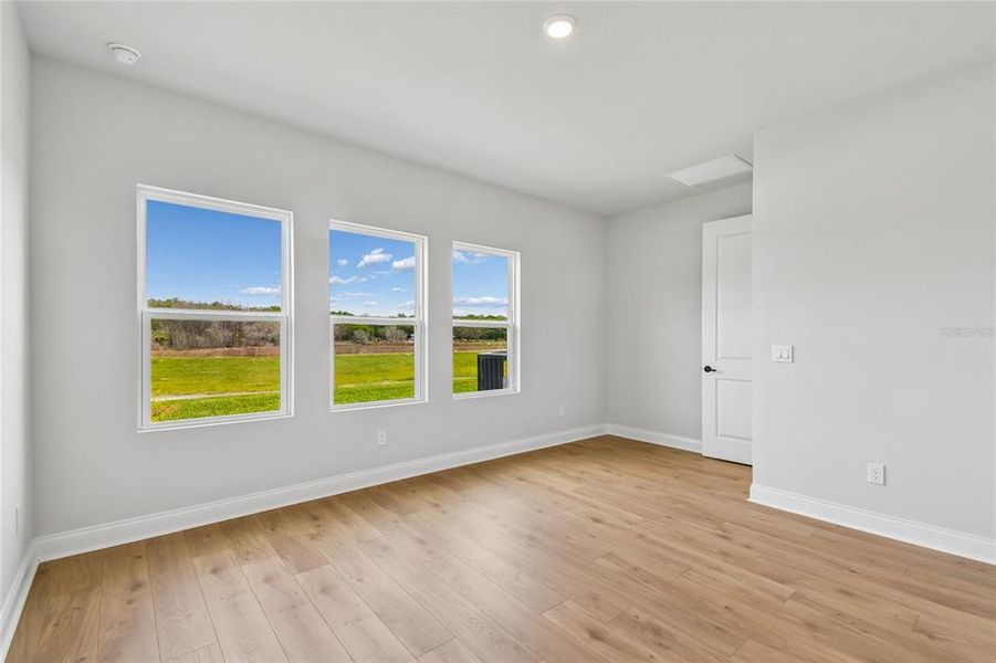 Spacious, unfurnished interior of a new home in Oakfield at Mount Dora Village Series, Mount Dora (Image 21).